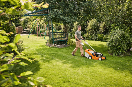 Газонокосилка STIHL RM 448 TX бензиновая самоходная в Екатеринбурге