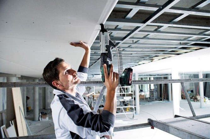 Аккумуляторный шуроповерт для гипсокартона Metabo SE 18 LTX 6000 + SM 5-55 620049510 в Екатеринбурге