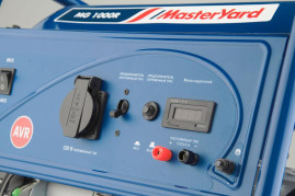 Бензогенератор MasterYard MG 1000R