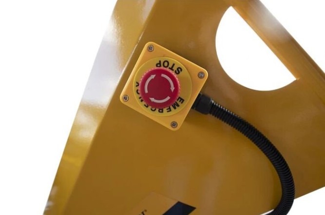 Измельчитель бензиновый CHAMPION CH7648 в Екатеринбурге