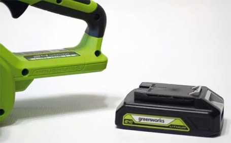 Цепная пила аккумуляторная Greenworks Арт. 2007007, 24V, 30см, бесщеточная, без АКБ и ЗУ в Екатеринбурге
