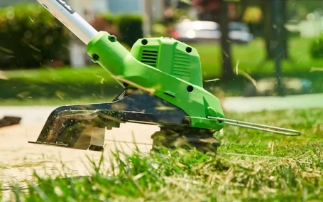 Триммер аккумуляторный Greenworks GD40LT, 40V, 38 см, с 1хАКБ 8 Ач и ЗУ в Екатеринбурге