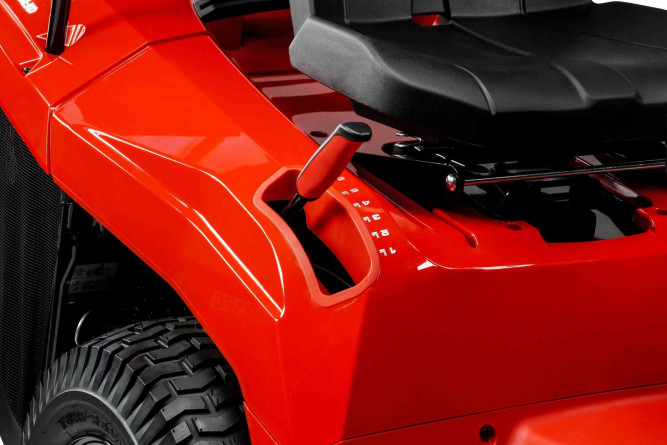 Садовый трактор Solo by AL-KO T 23-125.6 HD V2 в Екатеринбурге