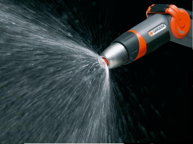 Наконечник для полива регулируемый Premium GARDENA 08153-20.000.00 в Екатеринбурге