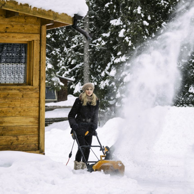 Электрический снегоуборщик Stiga ST 1151 E в Екатеринбурге