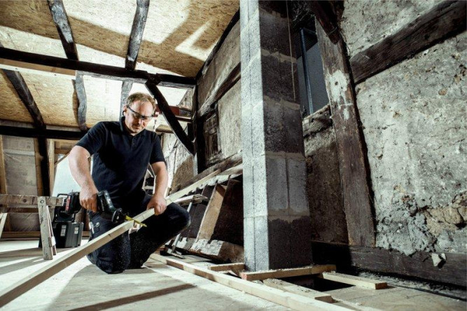 Аккумуляторная сабельная пила Metabo SSE 18 LTX Compact 602266890 в Екатеринбурге