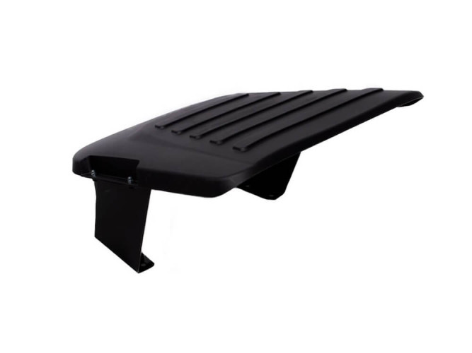 Укрытие для газонокосилки-робота CHAMPION RMB2428 в Екатеринбурге