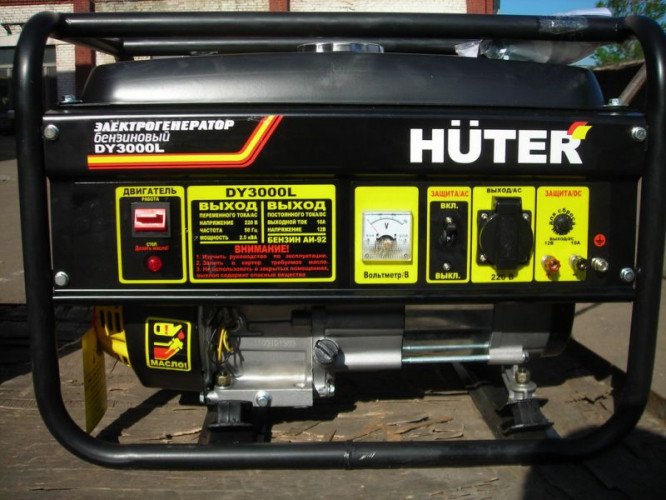 Бензогенератор Huter DY3000L в Екатеринбурге