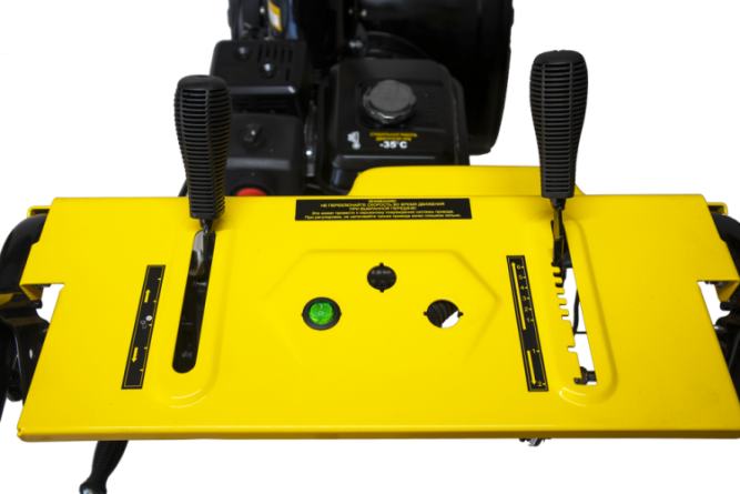 Снегоуборщик бензиновый Huter SGC 4100LX в Екатеринбурге