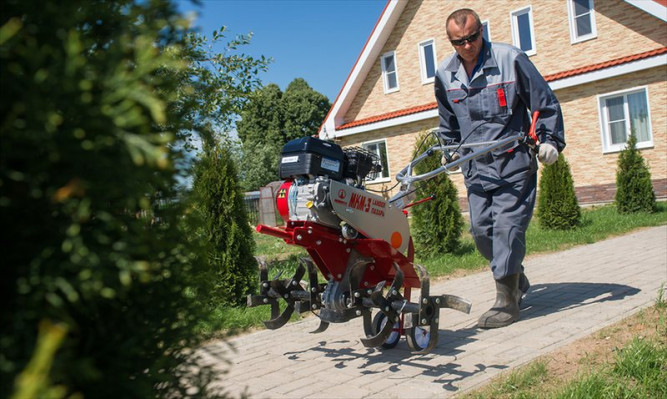 Мотоблок Мобил К МКМ-3-LC6,5 Lander-Пахарь