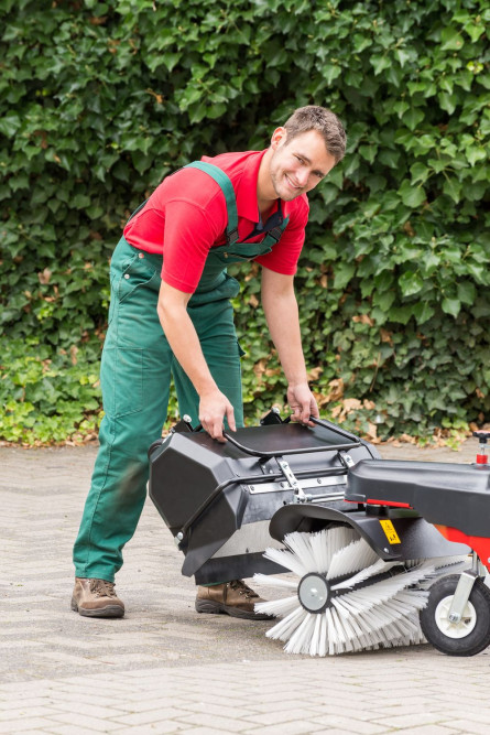 Контейнер для сбора мусора к подметальной машине Limpar 120 в Екатеринбурге