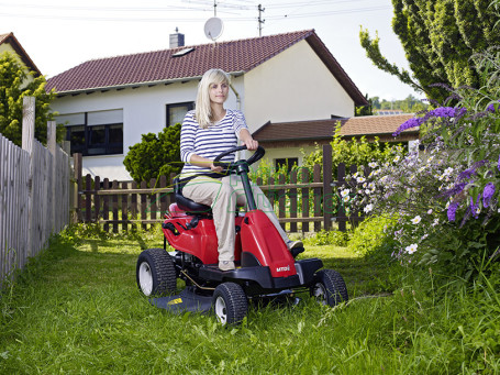 Минитрактор MTD Minirider 76 SDE в Екатеринбурге