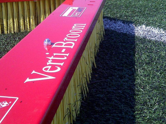 Щетка для искусственных покрытий Redexim Verti-Broom 240 в Екатеринбурге