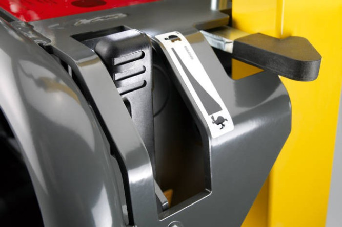 Виброплита реверсивная WACKER NEUSON BPU2540A в Екатеринбурге