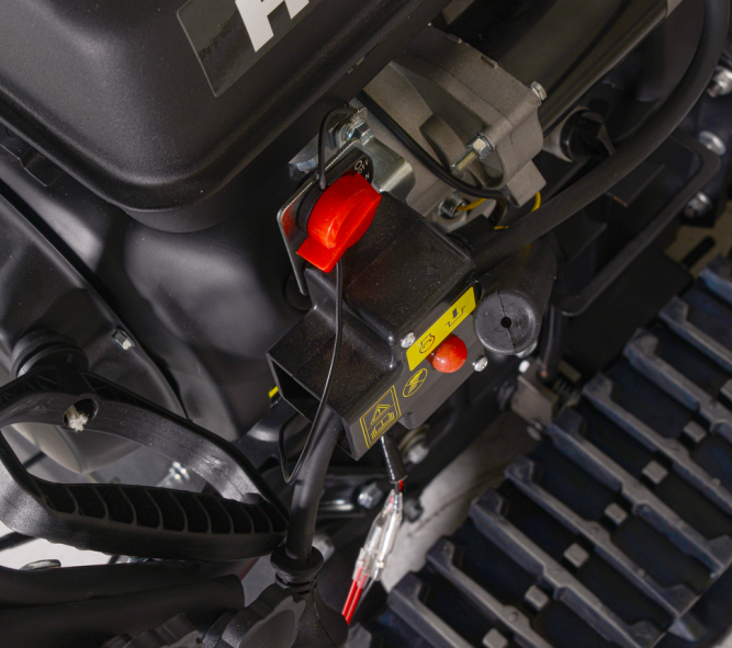 Снегоуборщик гусеничный Huter SGC 11000CD в Екатеринбурге