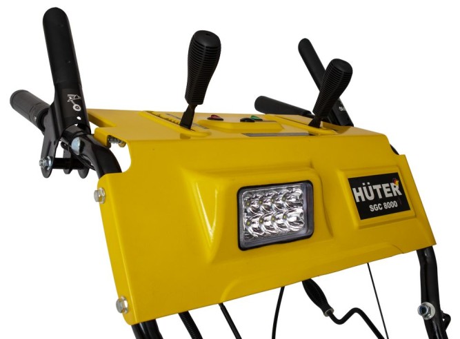 Снегоуборщик Huter SGC 8000 в Екатеринбурге