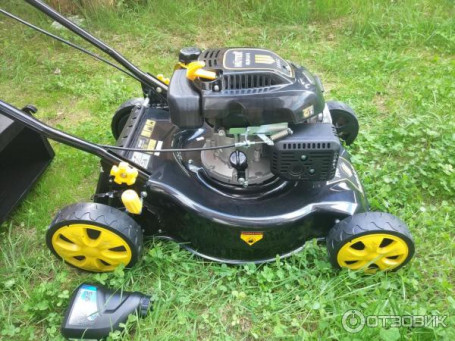 Газонокосилка бензиновая Huter GLM-5.0 SP