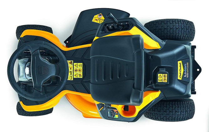 Аккумуляторный садовый райдер Cub Cadet LR2 ES76 в Екатеринбурге