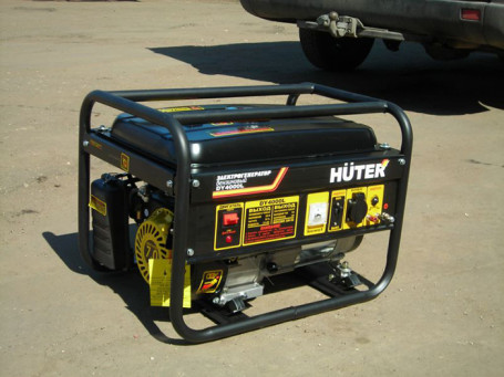 Бензогенератор Huter DY4000L в Екатеринбурге