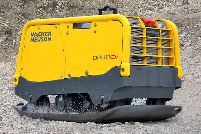 Виброплита реверсивная WACKER NEUSON DPU110rLem в Екатеринбурге