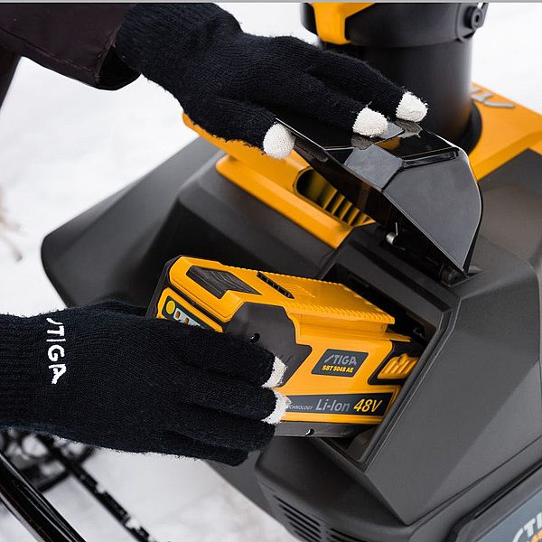 Аккумуляторный снегоуборщик Stiga ST 4851 AE в Екатеринбурге