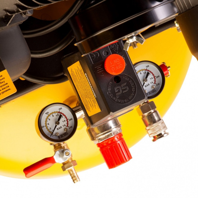 Компрессор воздушный рем.привод DENZEL BCV2200/100V в Екатеринбурге