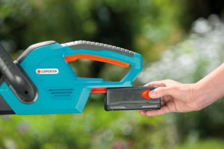 Аккумуляторные ножницы садовые GARDENA EasyCut 42 Accu 08872 в Екатеринбурге