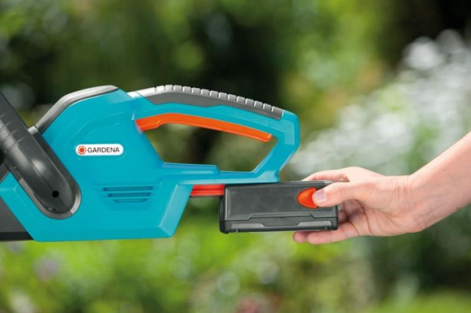 Аккумуляторные ножницы садовые GARDENA EasyCut 42 Accu 08872 в Екатеринбурге
