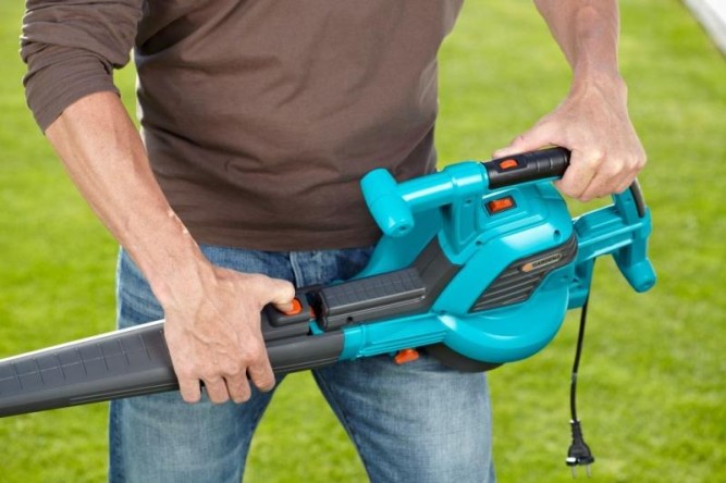 Электрический воздуходув-пылесос GARDENA ErgoJet 3000 09332 в Екатеринбурге