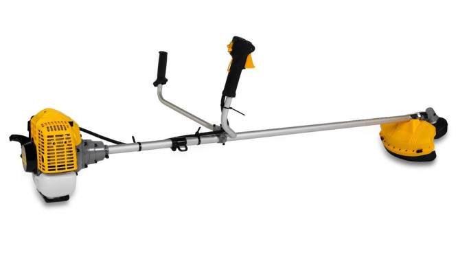 Триммер бензиновый Champion T444S-2 в Екатеринбурге