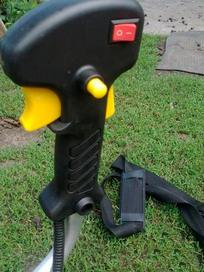 Триммер бензиновый Huter GGT-1300S в Екатеринбурге