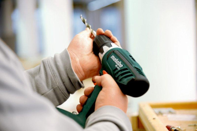 Аккумуляторная дрель-шуруповерт Metabo BS 18 Li 602116530 в Екатеринбурге