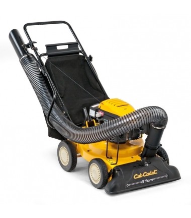 Садовый пылесос бензиновый Cub Cadet CSV 060 в Екатеринбурге