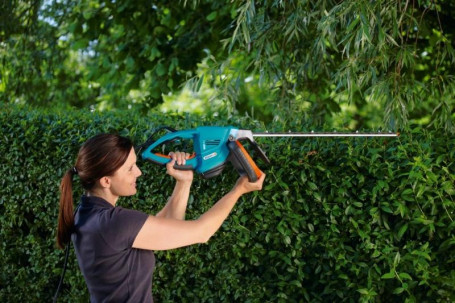 Электроножницы садовые GARDENA EasyCut 42 08870-20.000.00 в Екатеринбурге