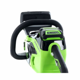 Цепная пила аккумуляторная Greenworks Арт. 2005807UA, 40V, 40 см, бесщеточная, до 1,8 КВт, с 1хАКБ 2Ач и ЗУ