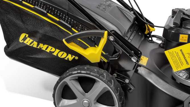 Газонокосилка Бензиновая Champion LM5344