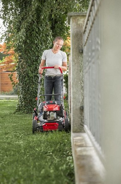 Газонокосилка бензиновая AL-KO Comfort 46.0 SP-B