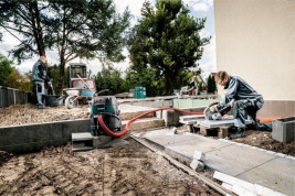 Угловая шлифовальная машина Metabo WE 26-230 MVT Quick 606475000