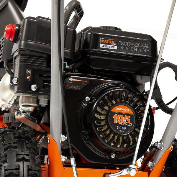 Снегоуборщик бензиновый Daewoo DAST 6060 в Екатеринбурге