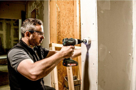 Аккумуляторная дрель-шуруповерт Metabo BS 18 LT BL Q 602334550 в Екатеринбурге