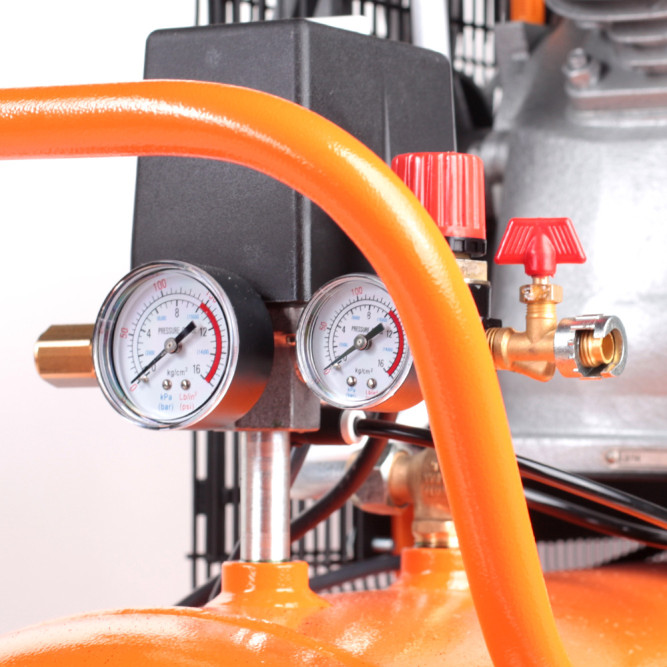 Компрессор PATRIOT REMEZA СБ 4/С-100 LB 30 в Екатеринбурге