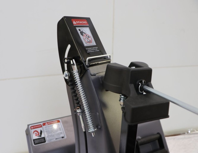 Снегоуборщик бензиновый VILLARTEC WB 5561E в Екатеринбурге