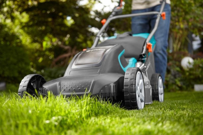 Газонокосилка аккумуляторная GARDENA PowerMax Li-40/41 05041-20.000.00