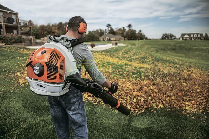 Воздуходувка бензиновая STIHL BR 700 42820111621 в Екатеринбурге