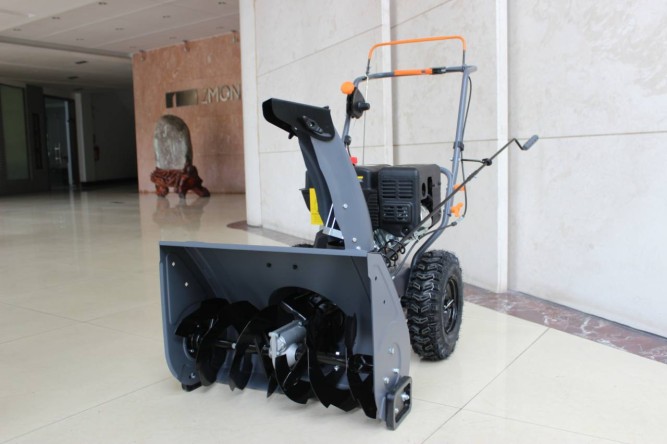 Снегоуборщик бензиновый VILLARTEC WB 7056 в Екатеринбурге