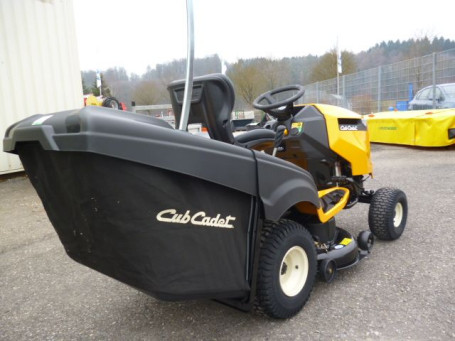 Минитрактор Cub Cadet XT1 OR95 в Екатеринбурге