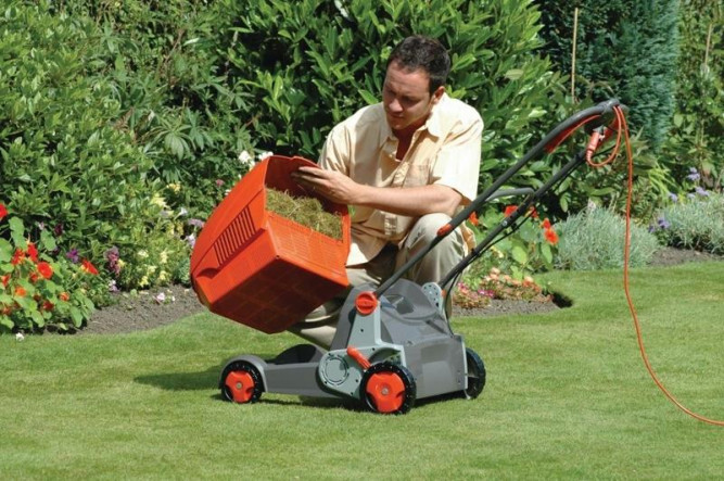 Скарификатор электрический Flymo Compact 3400 9668312-01 в Екатеринбурге