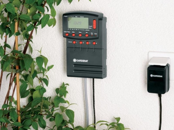 Блок управления для полива 4040 modular Comfort проводной GARDENA 01276-27.000.00 в Екатеринбурге