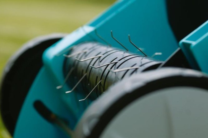 Скарификатор-аэратор электрический GARDENA ES 500 04066 в Екатеринбурге