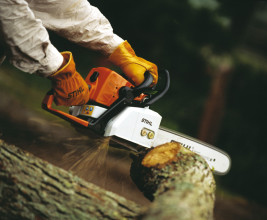 Бензопила STIHL MS 250 16" 11232000831
